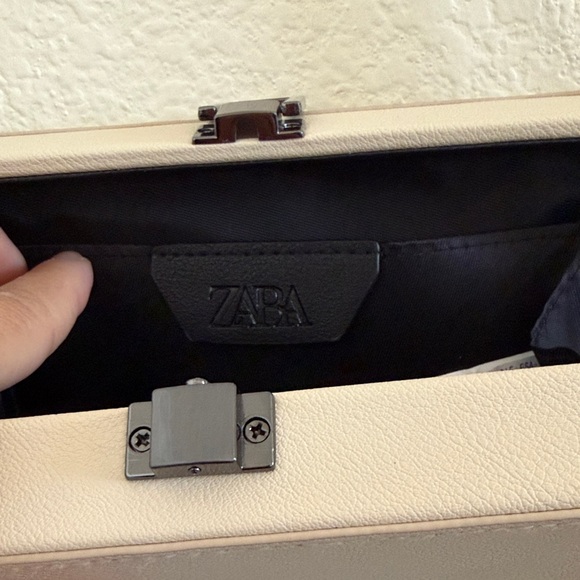 ZARA Crossbody Box Purse - Picture 6 of 8